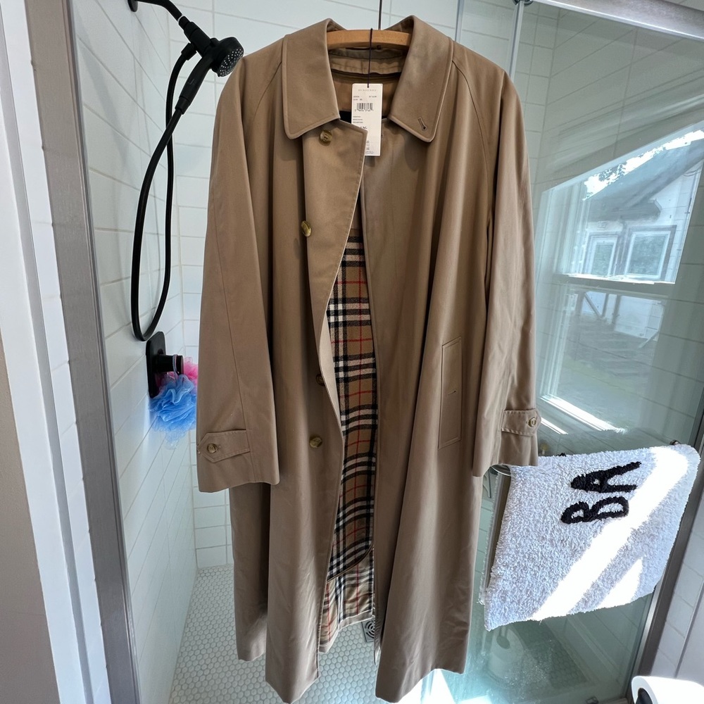 Burberry Tan Trench Coat - Picture 12 of 13